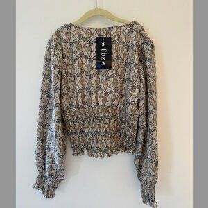FBZ Long Sleeve V-Neck Top with Design